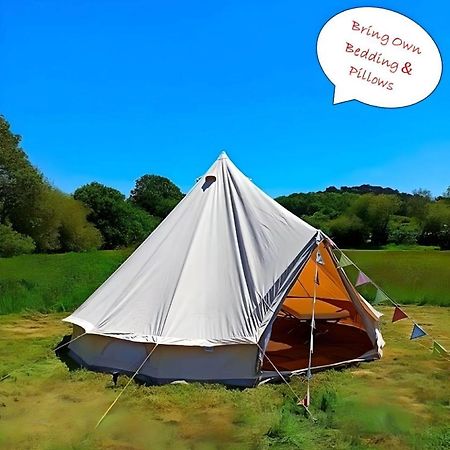 Hotel Dorset Glamping Fields à Corfe Mullen Extérieur photo
